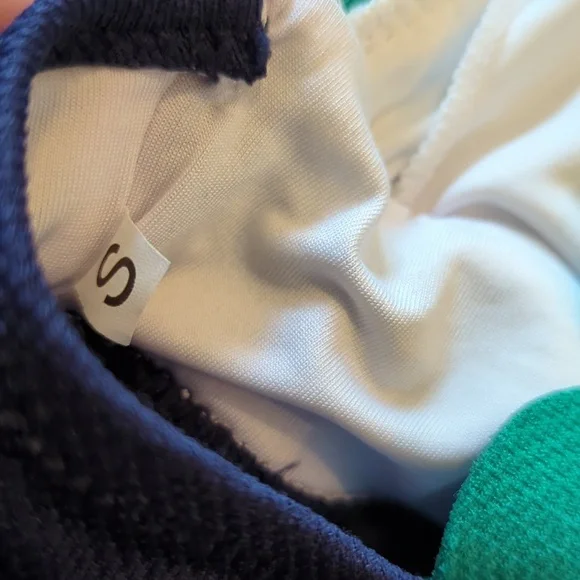 Cupshe Bikini - Picture 3 of 4